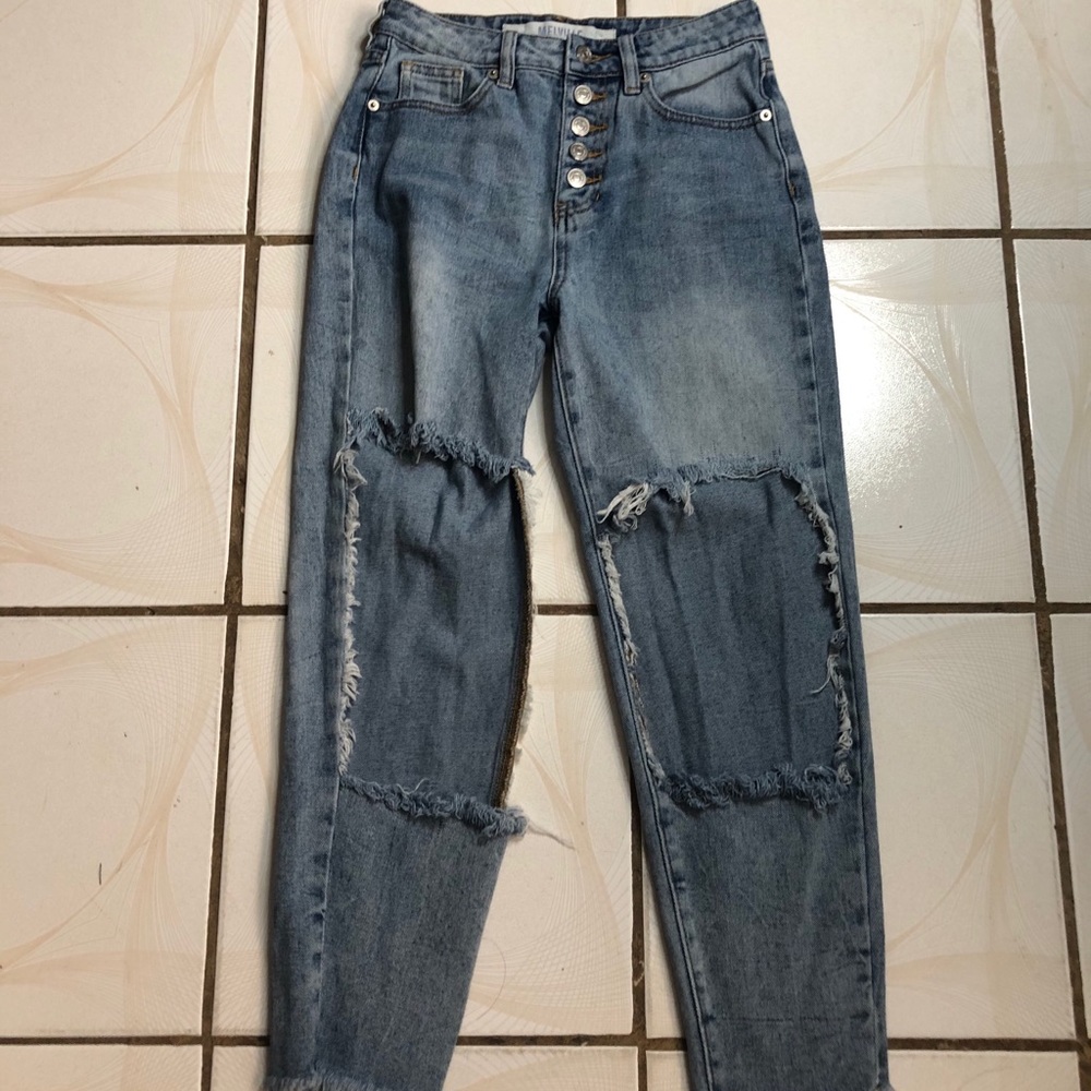 Brandy Melville Busted Knee skinny Jeans Size 25